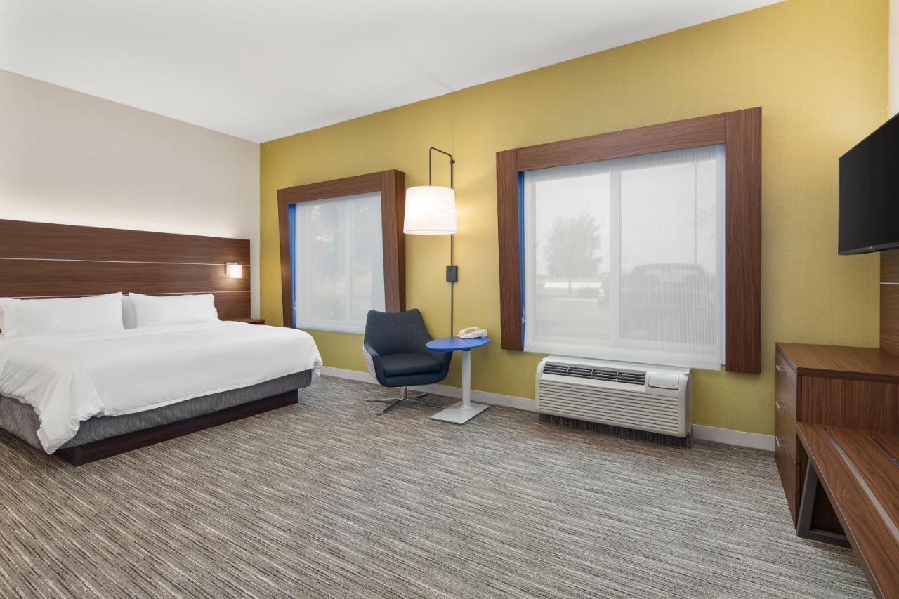 Holiday Inn Express Hotel & Suites Sacramento Airport Natomas, An Ihg Hotel Room photo